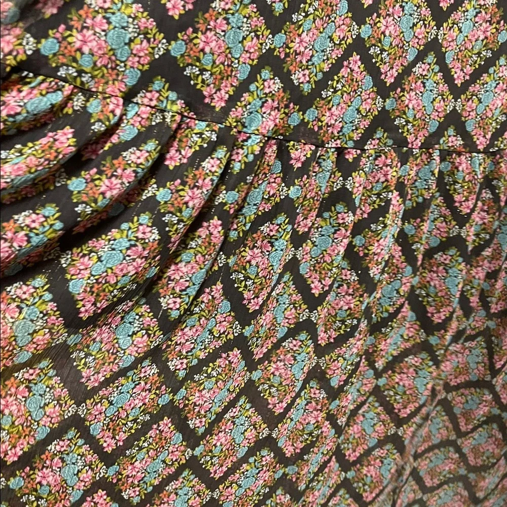 Absolutely gorgeous Floral Lauren Conrad Dress wrap 3X - Picture 9 of 10